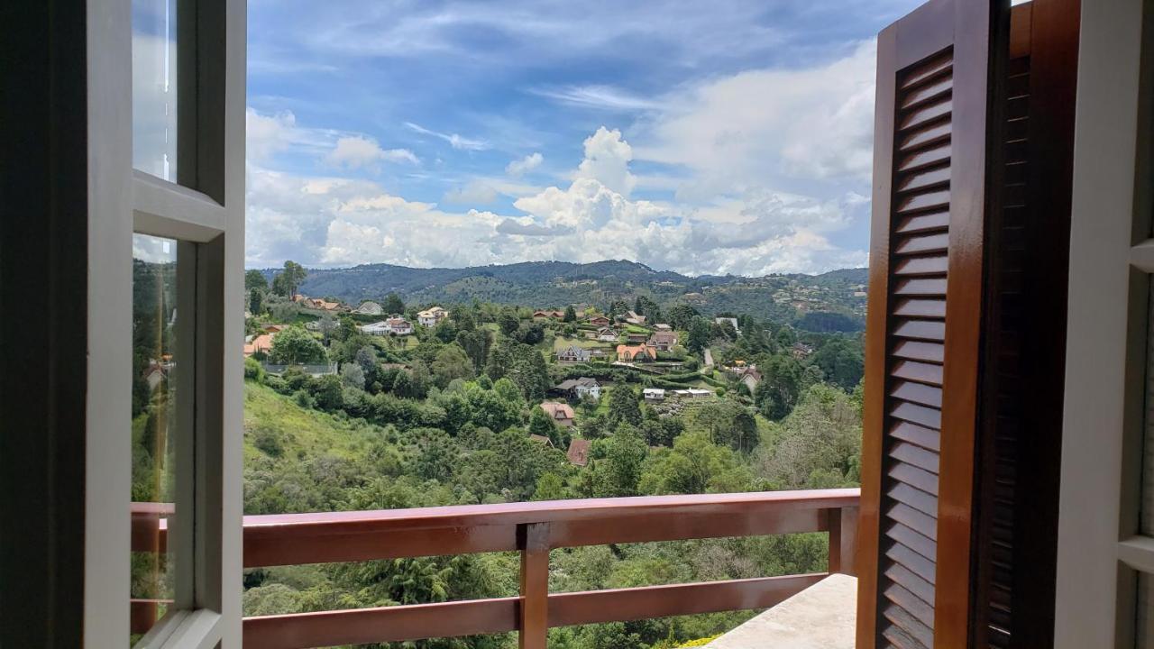 Belissima Cobertura No Condominio Switzerland, O Conforto Que Toda Familia Merece Campos do Jordão Exterior foto